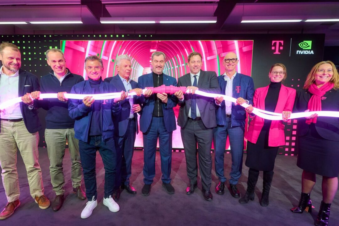 Eröffnung Telekom KI Fabrik Söder Klingbeil